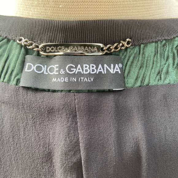 Dolce & Gabbana forest green black
Texture preppy jacket lined size Small or 40 - Picture 7 of 10